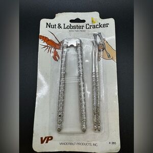 NIB ‘70’s Vanderbilt Products Nut & Lobster Cracker set, specifically model #265